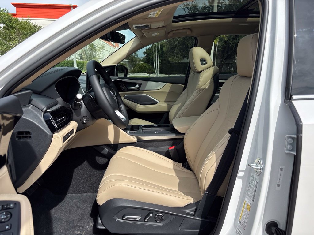 New 2026 Acura MDX w/ Technology Package FWD image 14