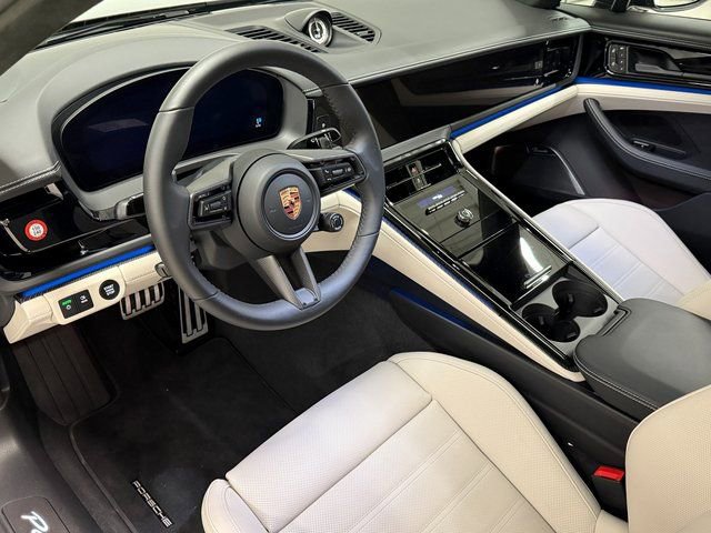 New 2026 Porsche Panamera GTS image 4