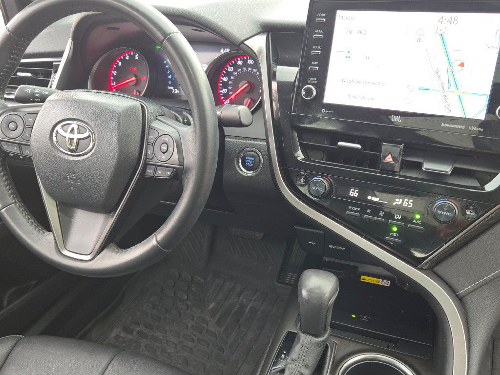 Used 2022 Toyota Camry XSE w/ Navigation Package FWD image 10