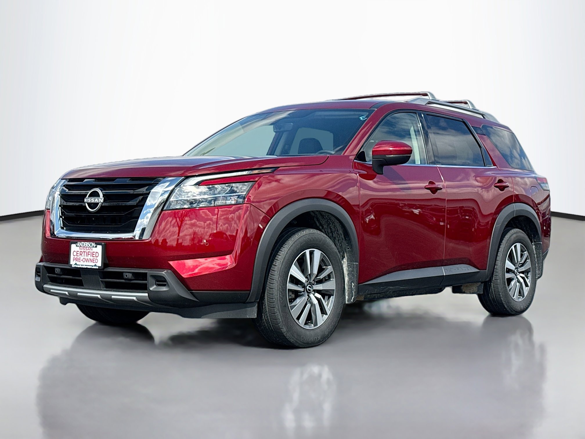 Certified 2024 Nissan Pathfinder SL image 13