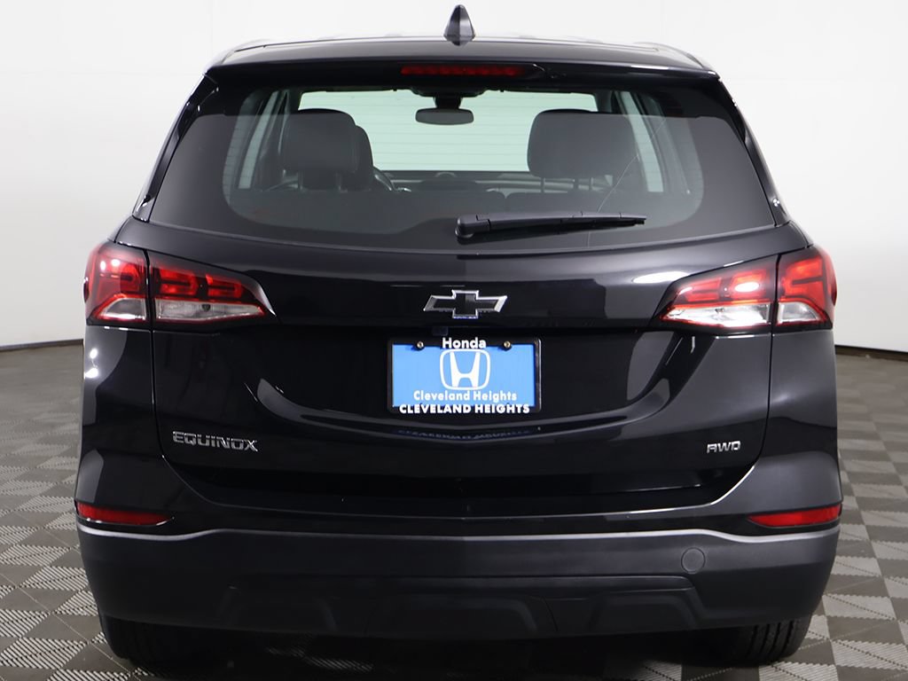 Used 2024 Chevrolet Equinox LS AWD/4WD image 9