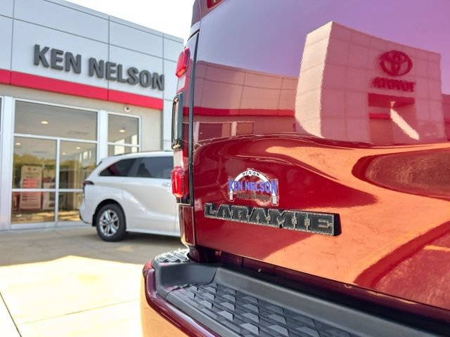 Used 2020 RAM 2500 Laramie AWD/4WD image 11