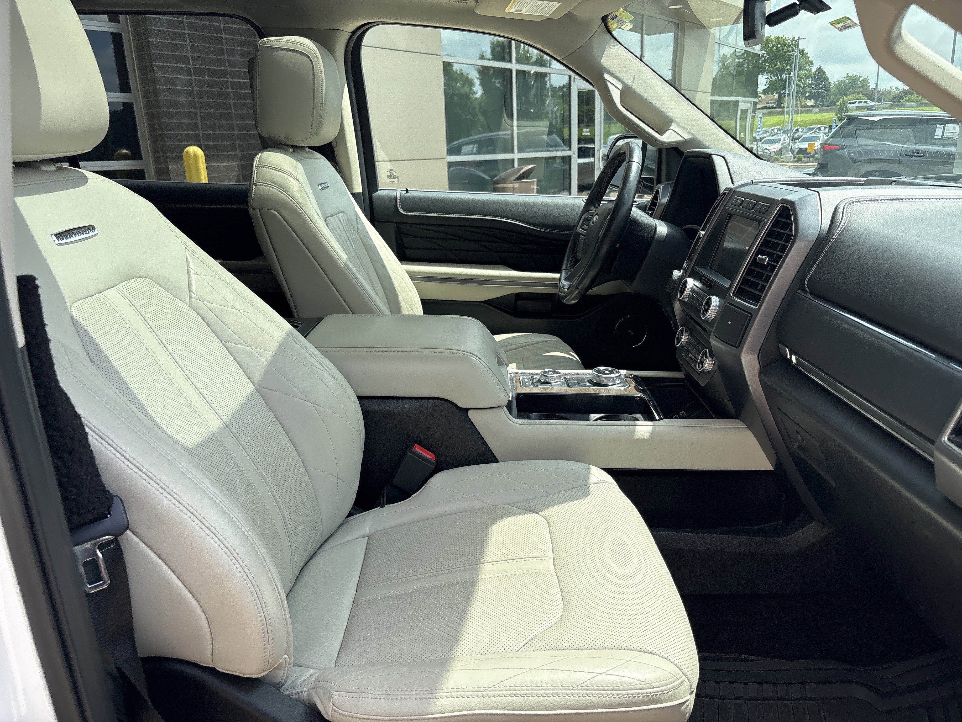 Used 2018 Ford Expedition Max Platinum AWD/4WD image 35