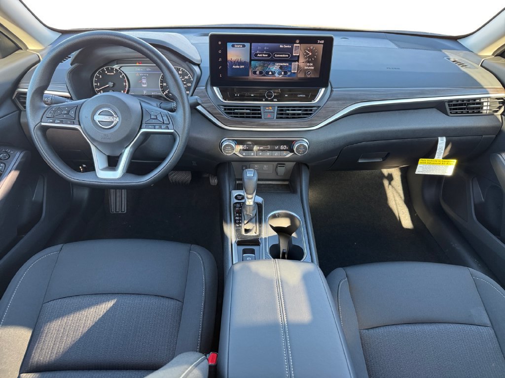 New 2026 Nissan Altima 2.5 SV w/ SV Special Edition Package AWD/4WD image 11