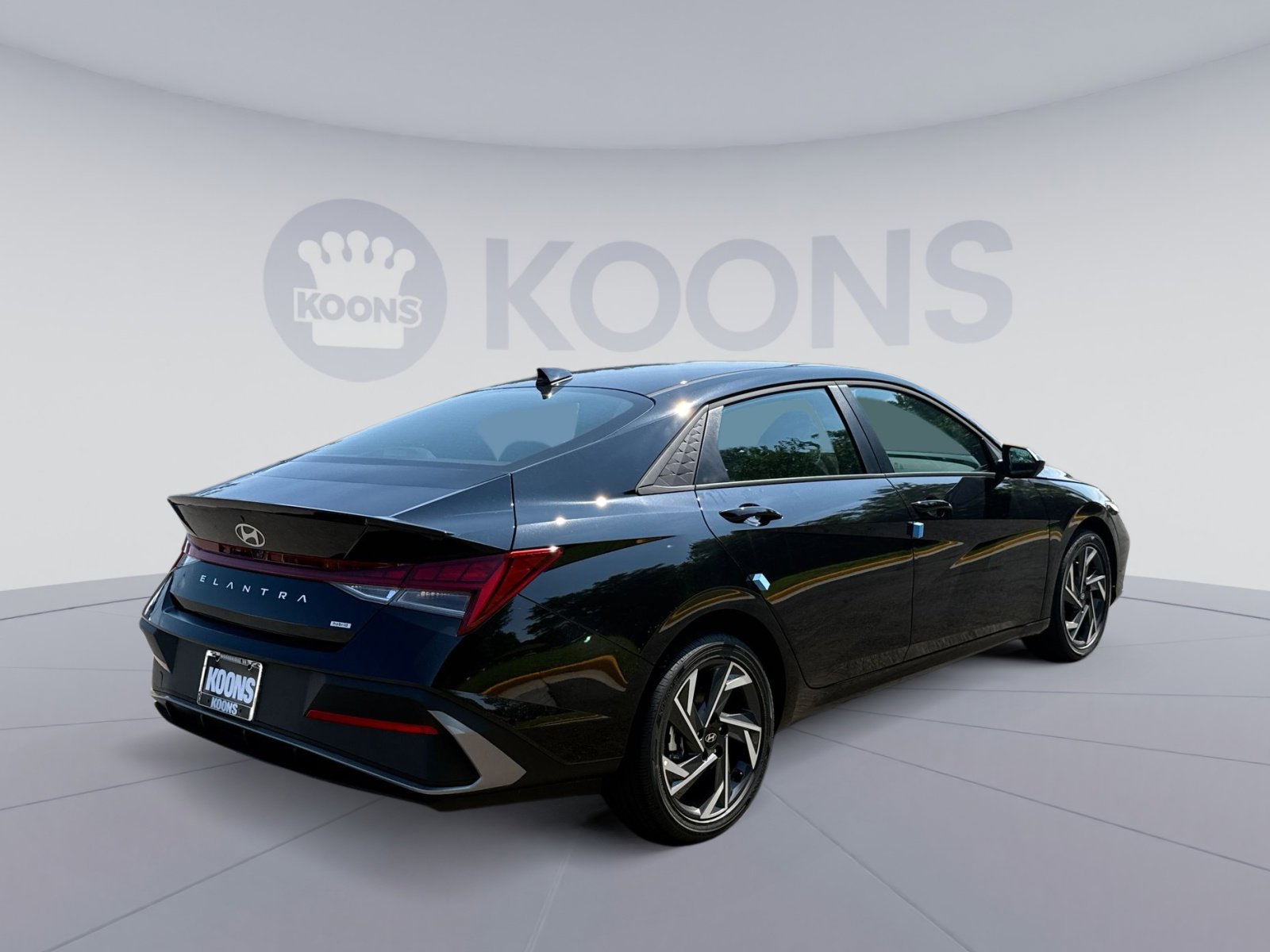 New 2025 Hyundai Elantra SEL image 7