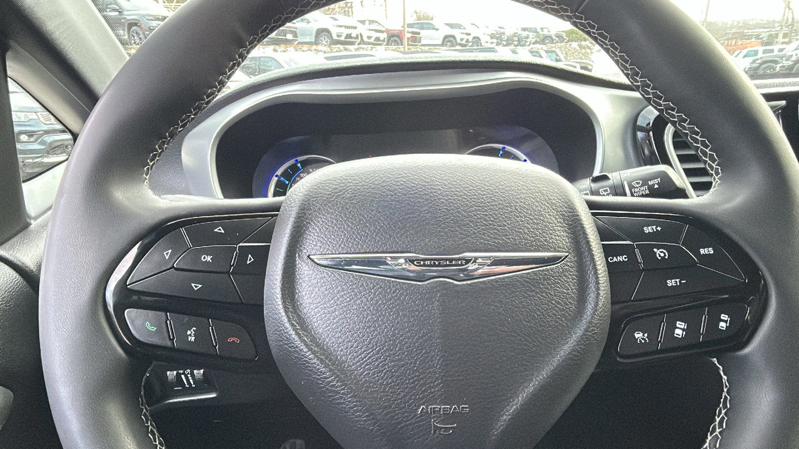 Certified 2022 Chrysler Pacifica Touring-L w/ S Appearance Package image 20