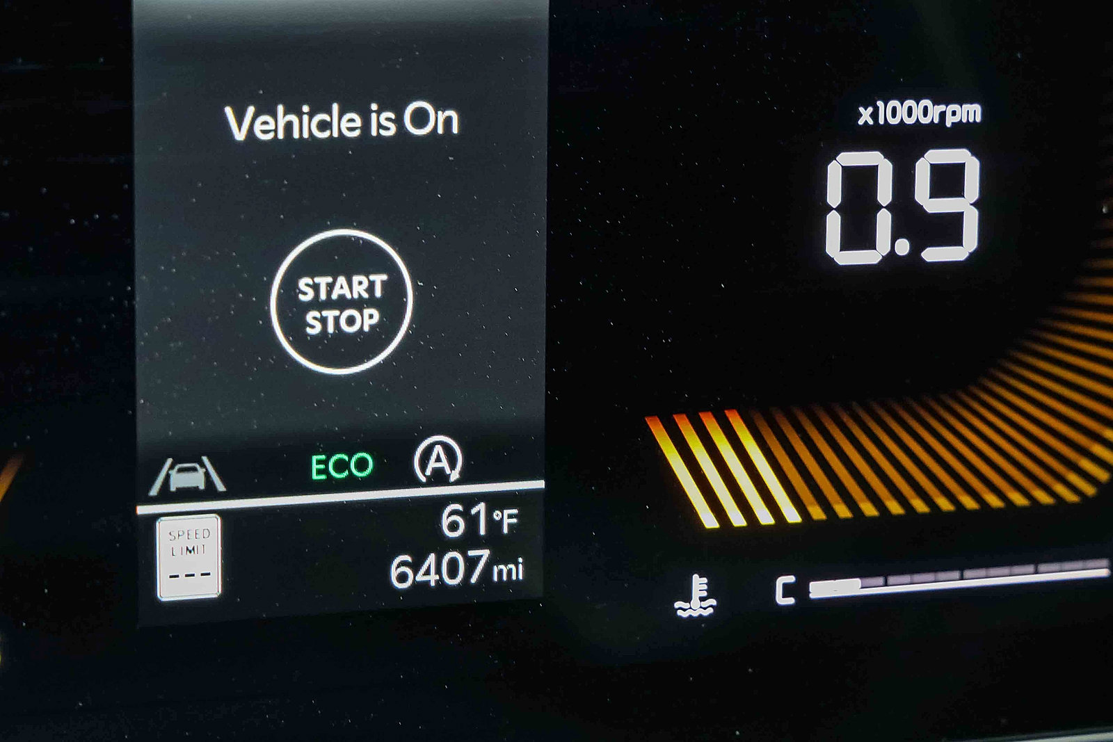 Certified 2025 Kia Sorento S FWD image 8