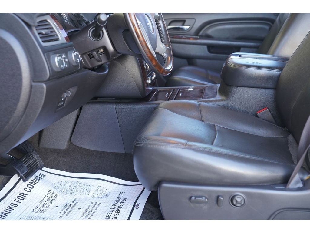 Used 2013 GMC Sierra 2500 Denali AWD/4WD image 17