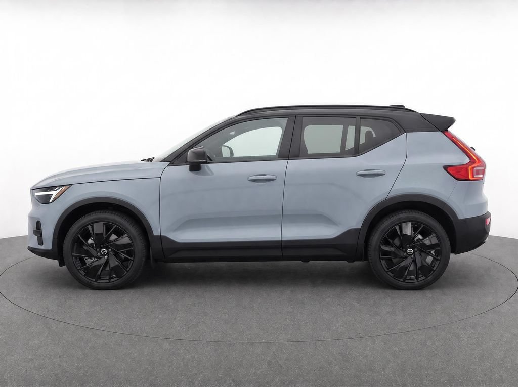 New 2026 Volvo XC40 B5 Ultra w/ Climate Package AWD/4WD image 6