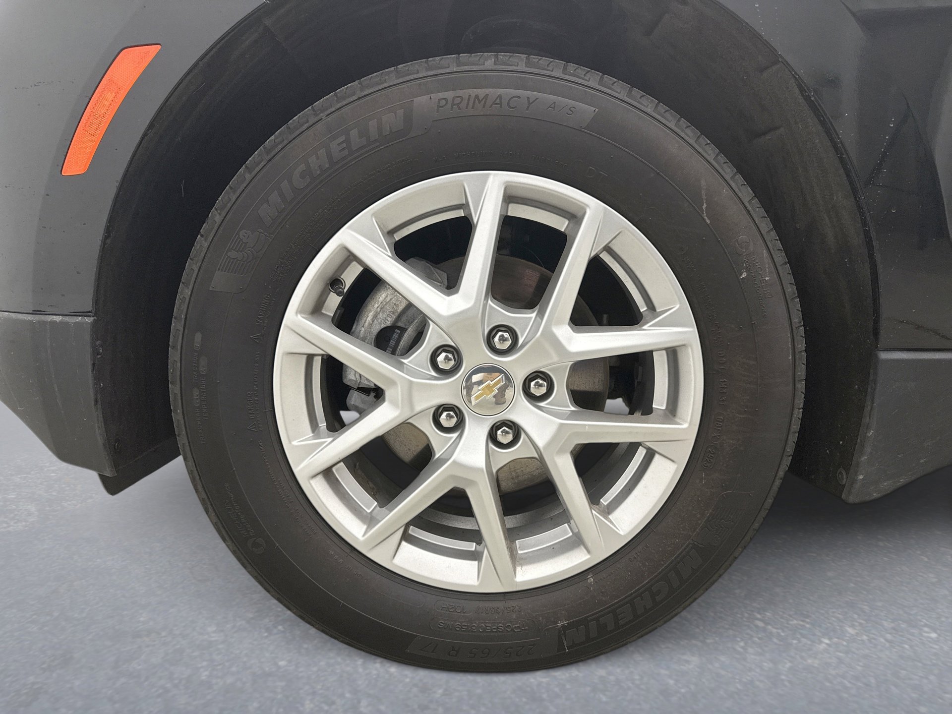 Used 2024 Chevrolet Equinox LT image 23