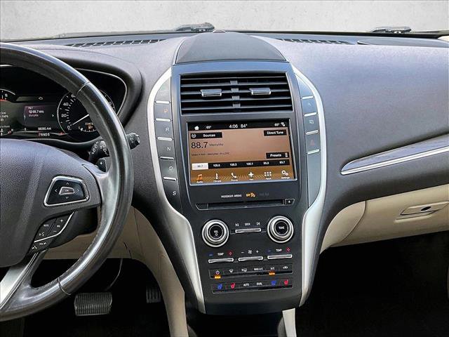 Used 2017 Lincoln MKC Reserve FWD image 8