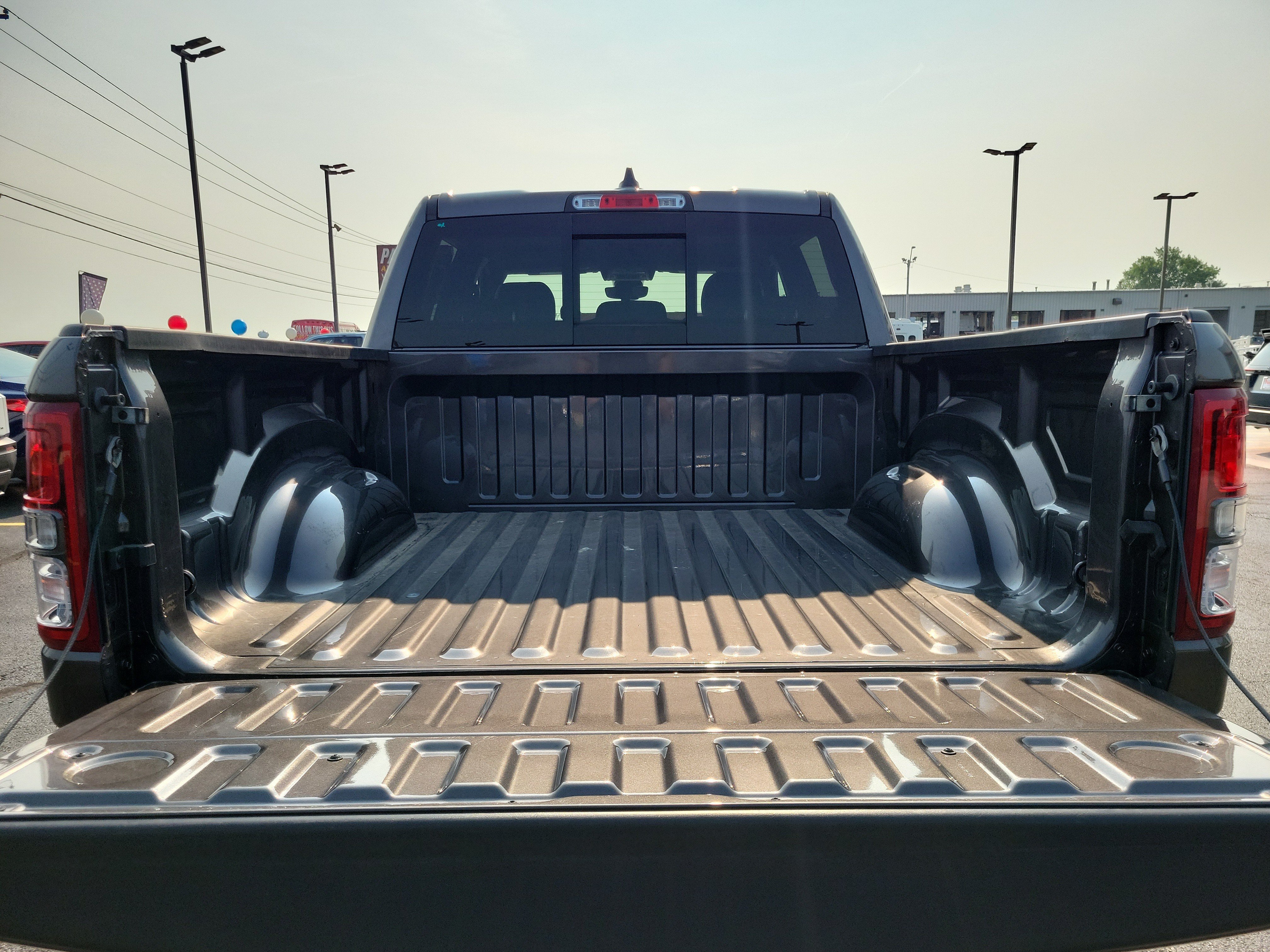 Used 2023 RAM 1500 Big Horn AWD/4WD image 8