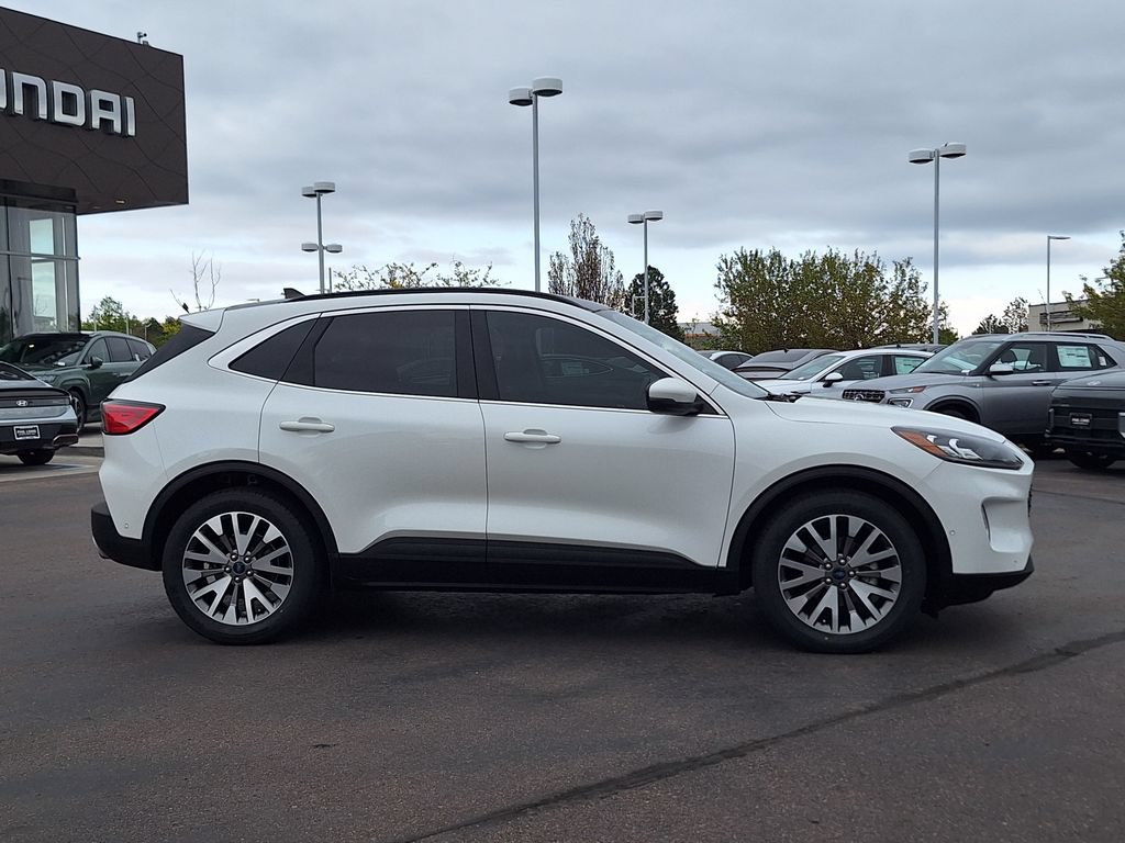 Used 2020 Ford Escape Titanium AWD/4WD video 2