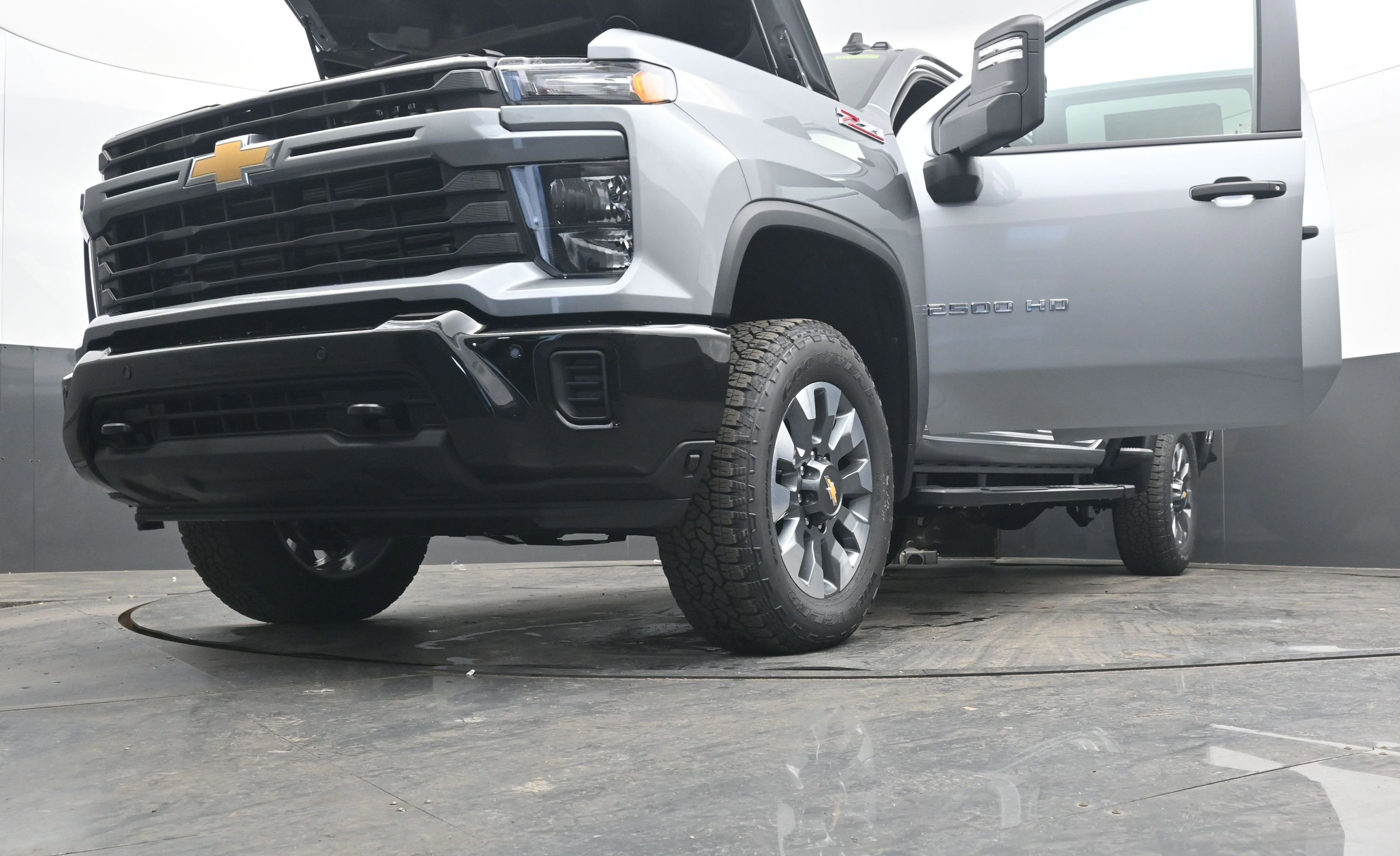 New 2026 Chevrolet Silverado 2500 Custom w/ Custom Value Package image 40