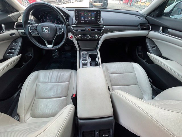 Used 2020 Honda Accord Touring image 19