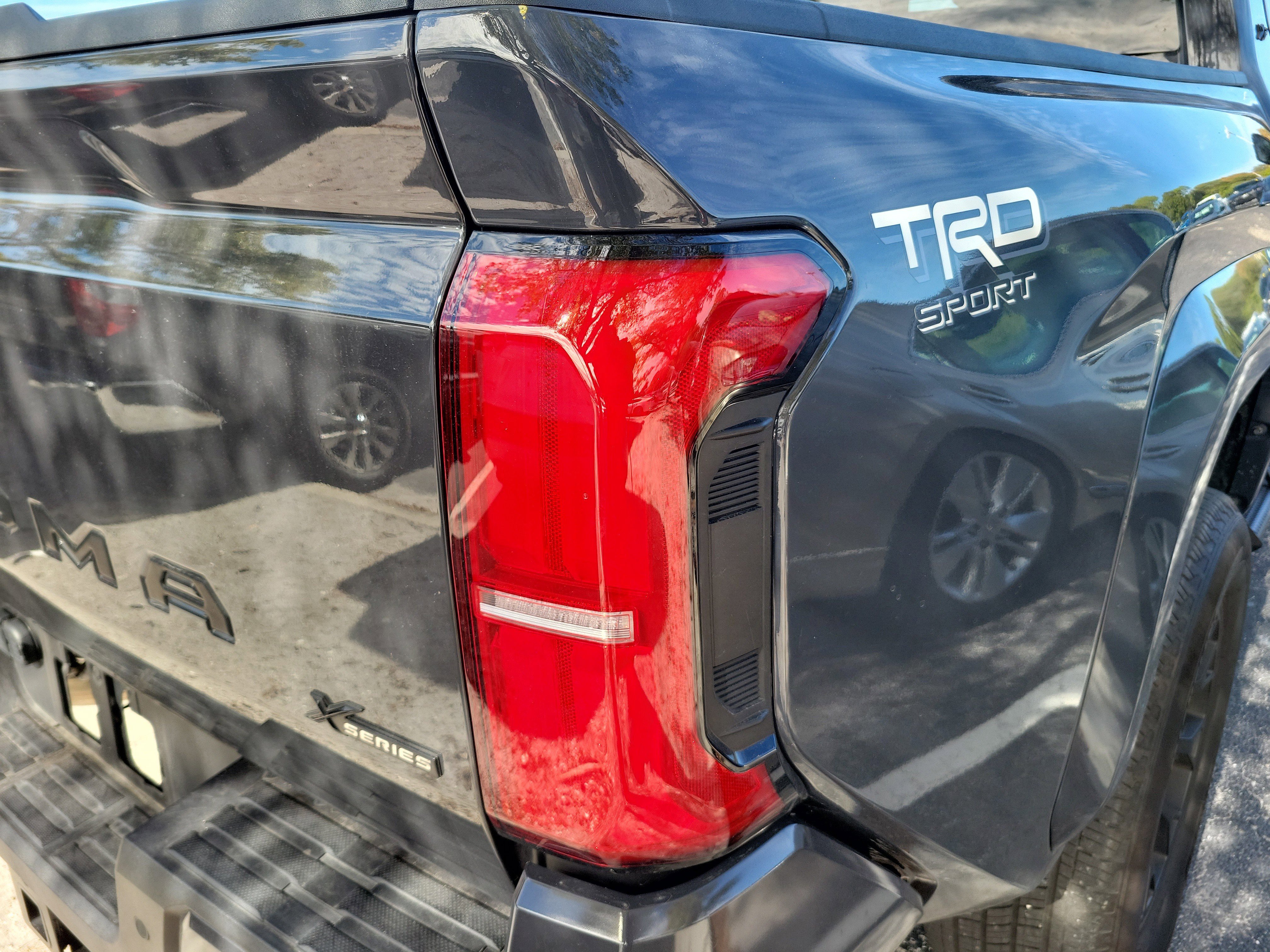 Used 2024 Toyota Tacoma TRD Sport image 10