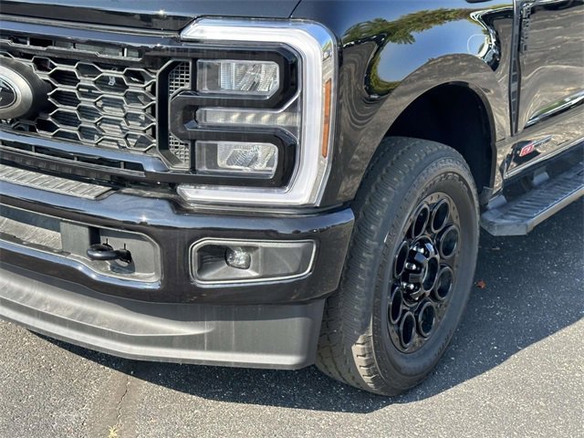 New 2026 Ford F350 XLT w/ XLT Premium Package image 8