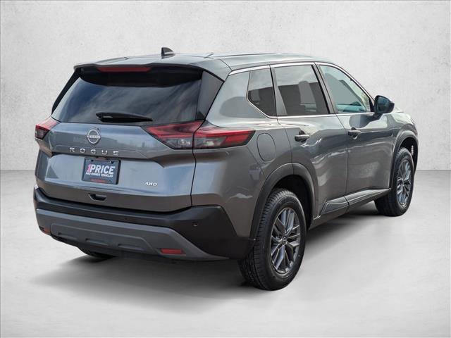 Used 2023 Nissan Rogue S image 5