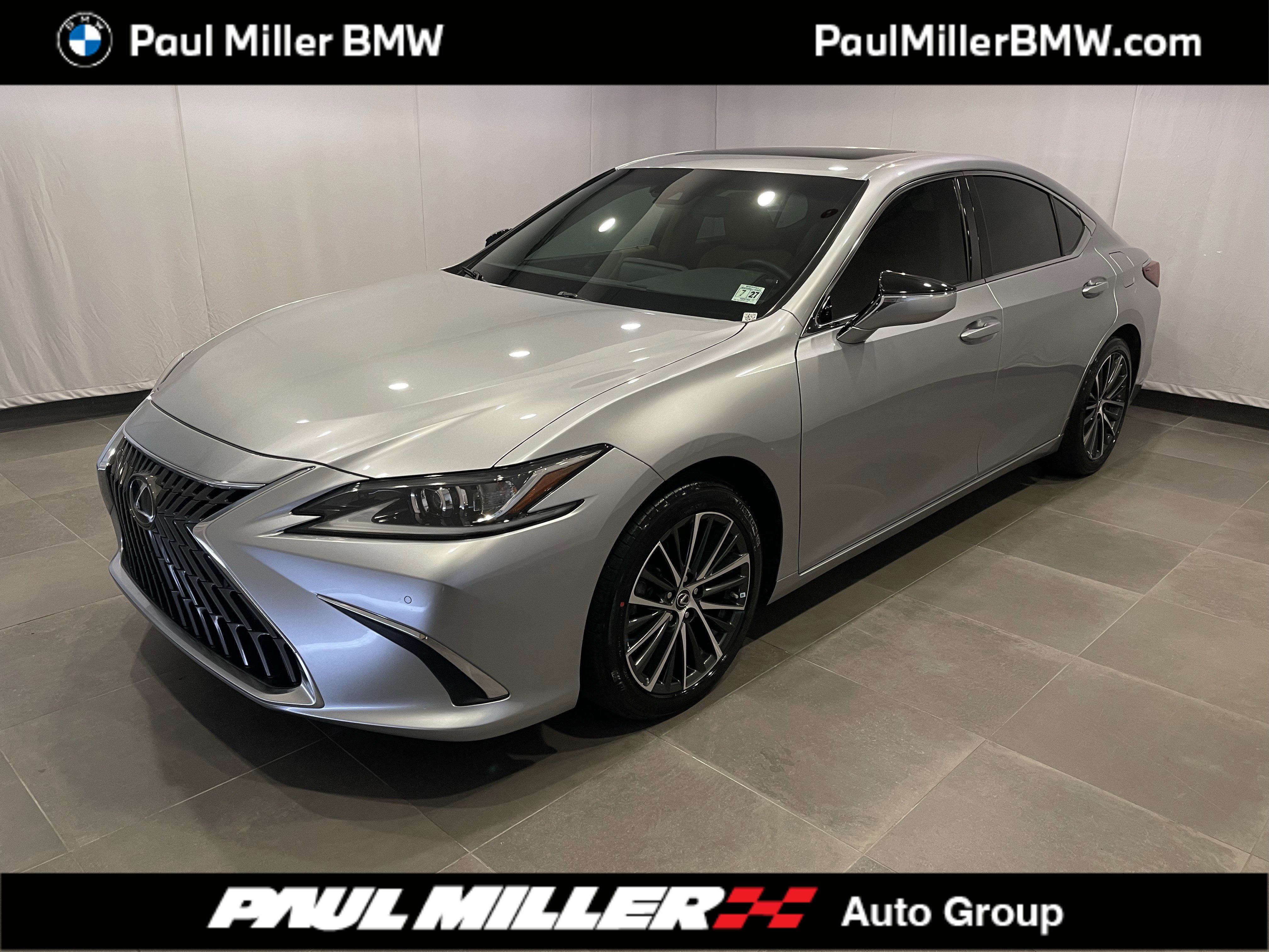 Used 2022 Lexus ES 350 w/ Premium Package image 1