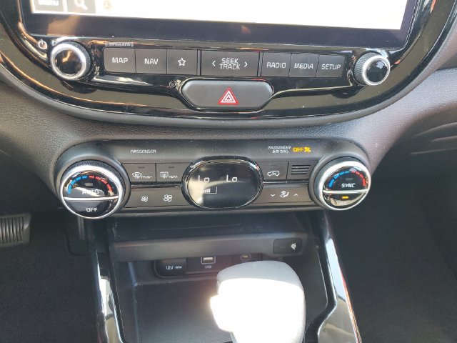 Used 2025 Kia Soul GT-Line FWD image 32