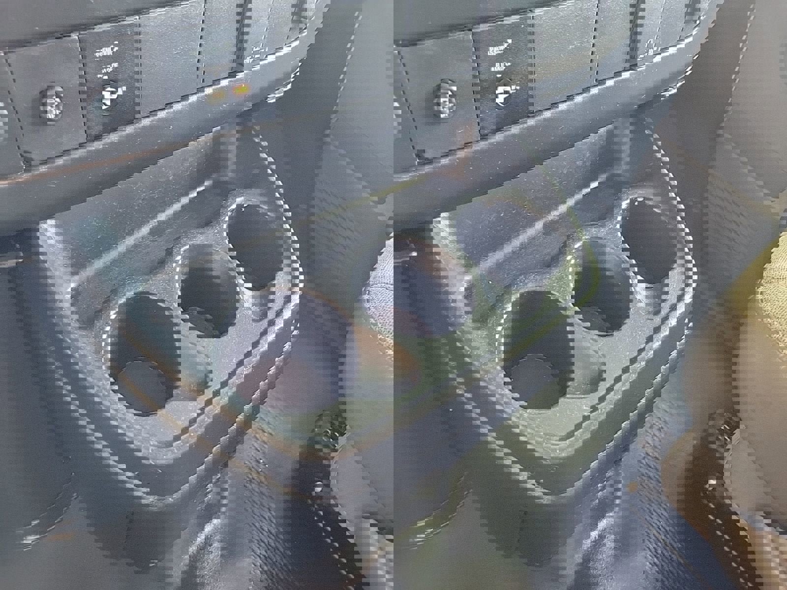 Used 2016 GMC Savana 2500 image 30