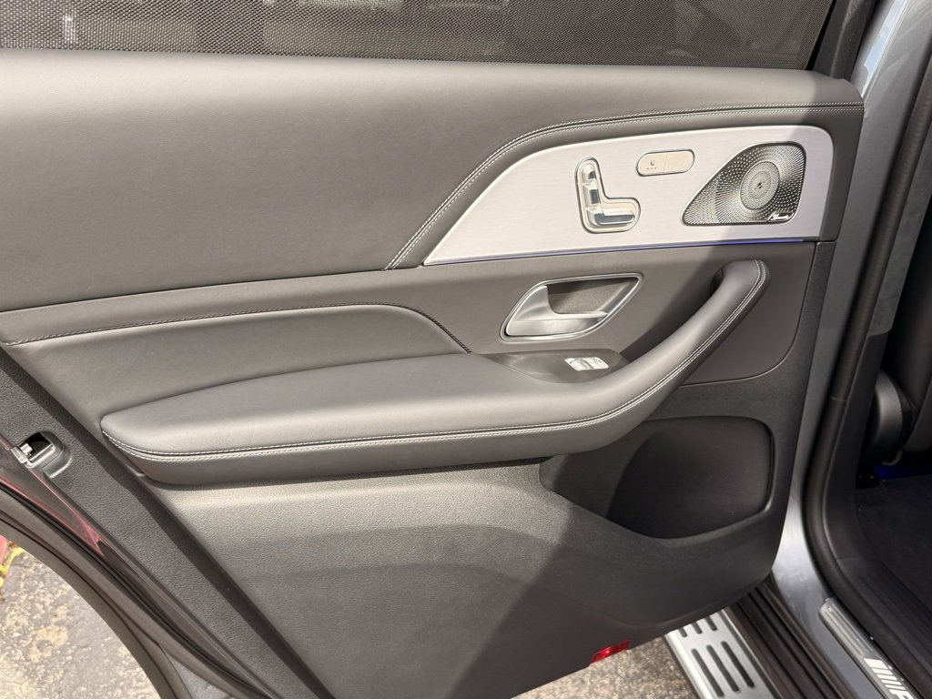 New 2026 Mercedes-Benz GLS 63 AMG 4MATIC image 27
