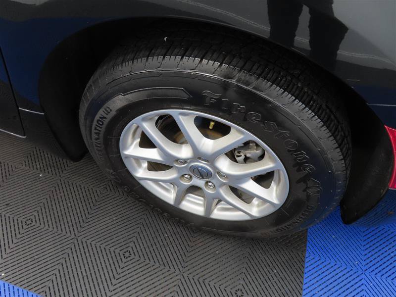Used 2023 Chrysler Pacifica Touring-L FWD image 7