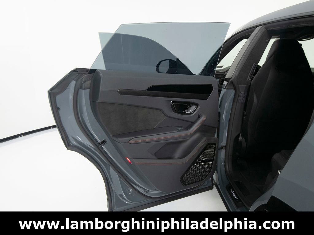 Used 2024 Lamborghini Urus S AWD/4WD image 10