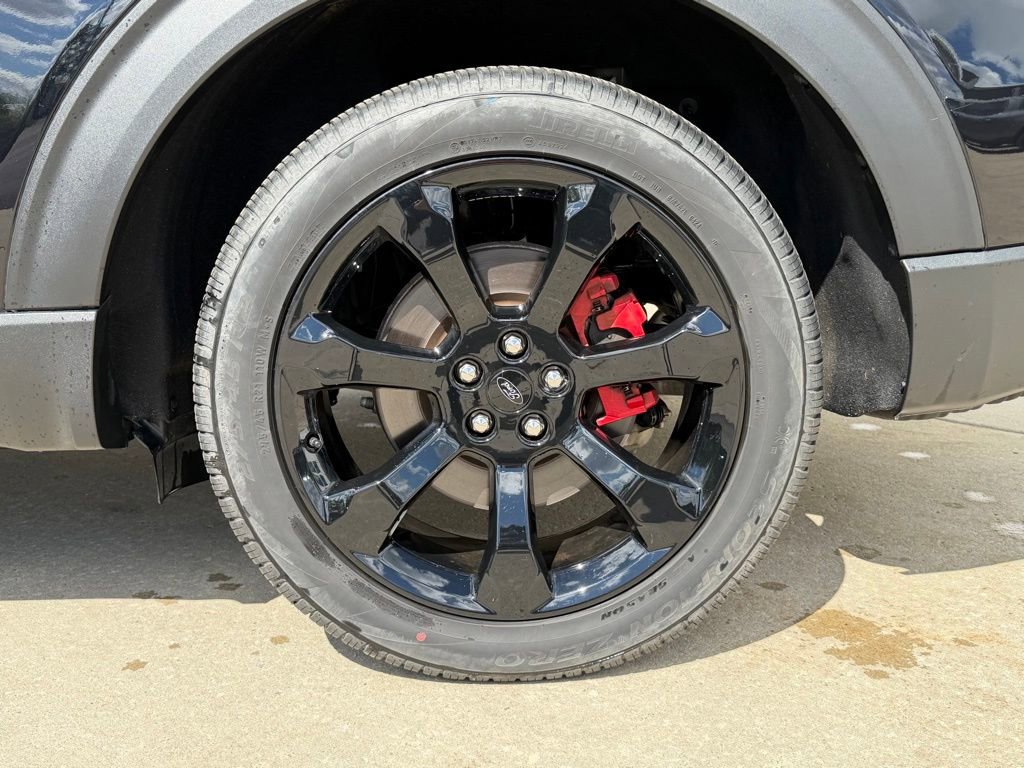 Used 2024 Ford Explorer ST w/ Equipment Group 401A AWD/4WD image 18
