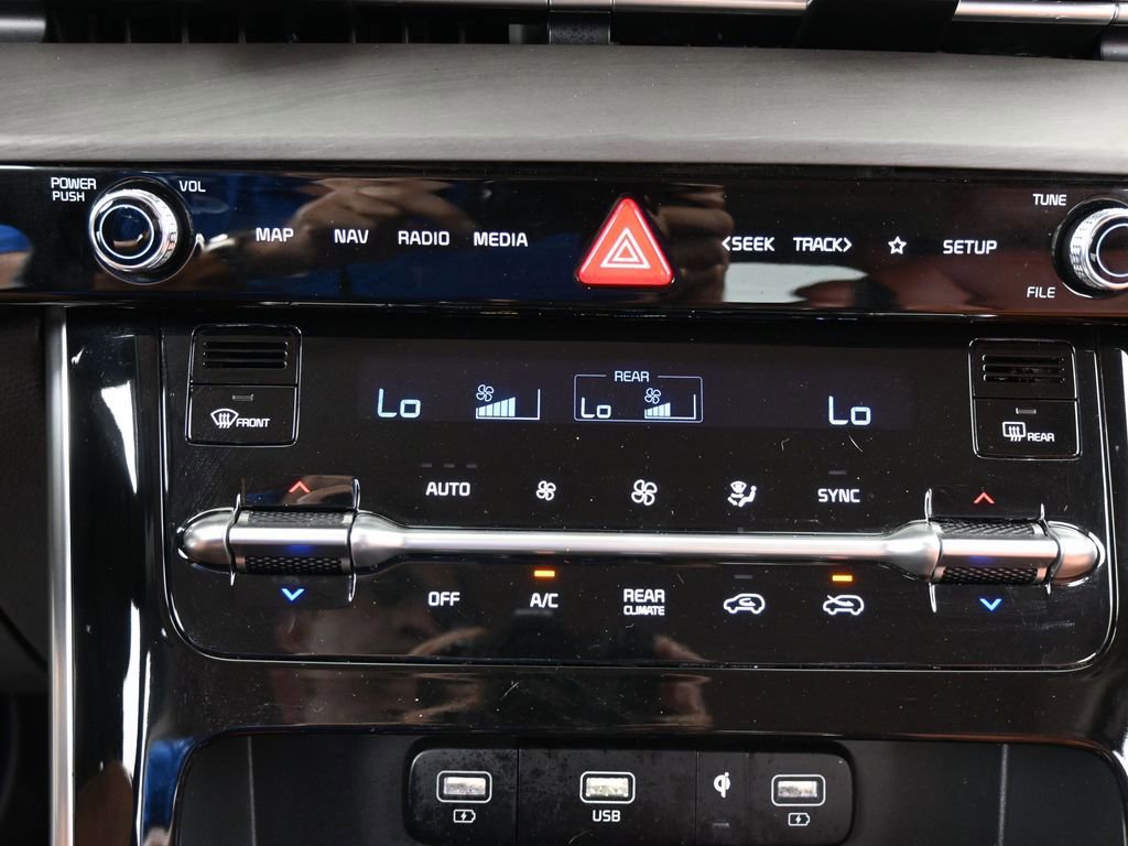 Used 2022 Kia Carnival SX image 27