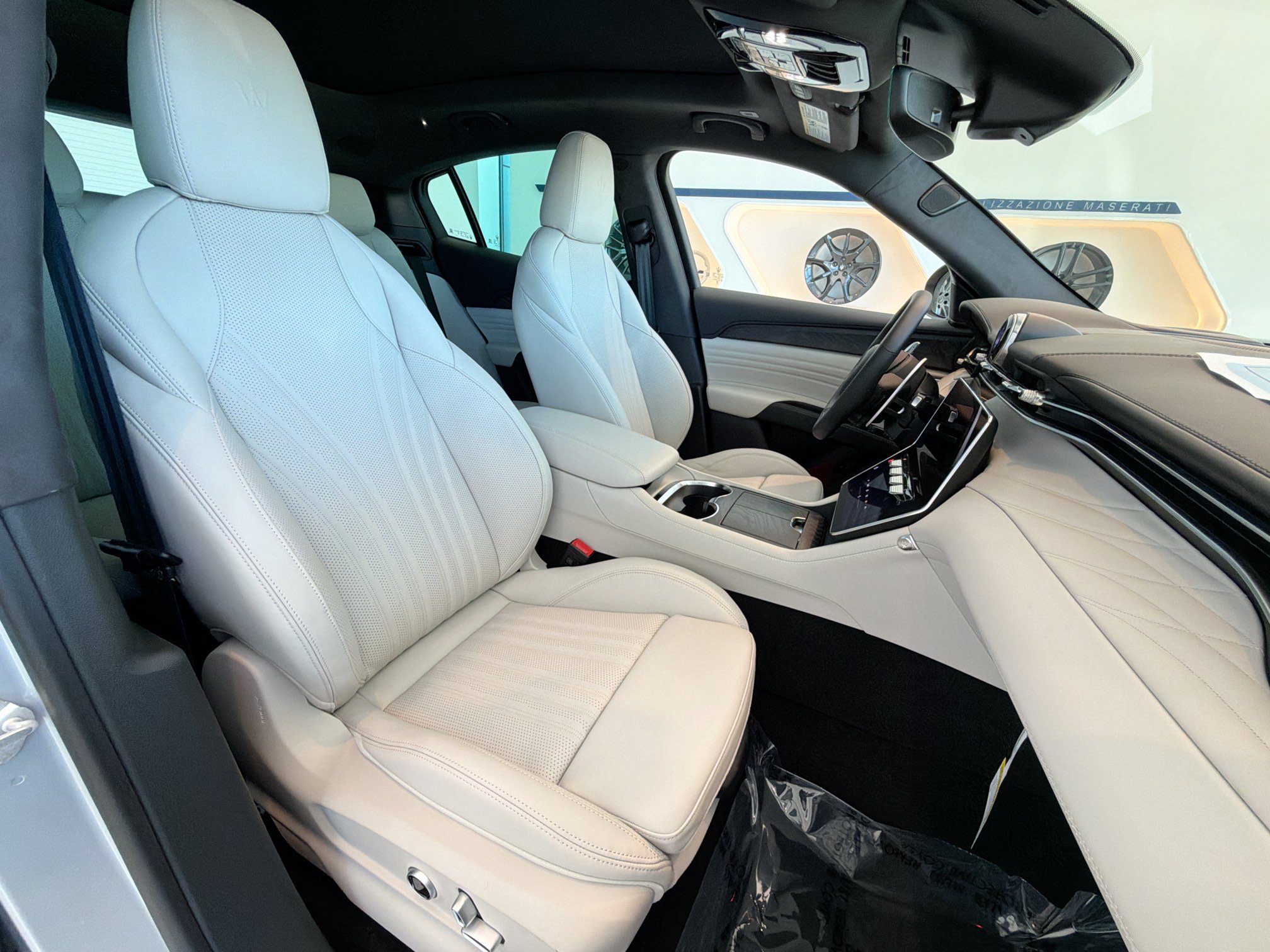 New 2027 Maserati Grecale Modena AWD/4WD image 15