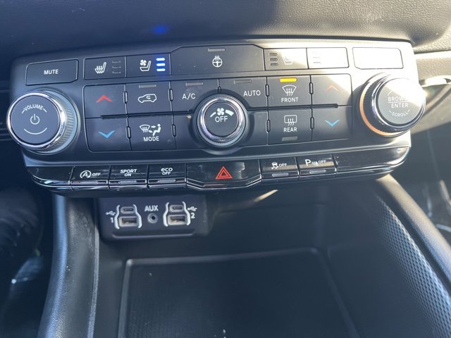 Used 2023 Dodge Durango GT image 35