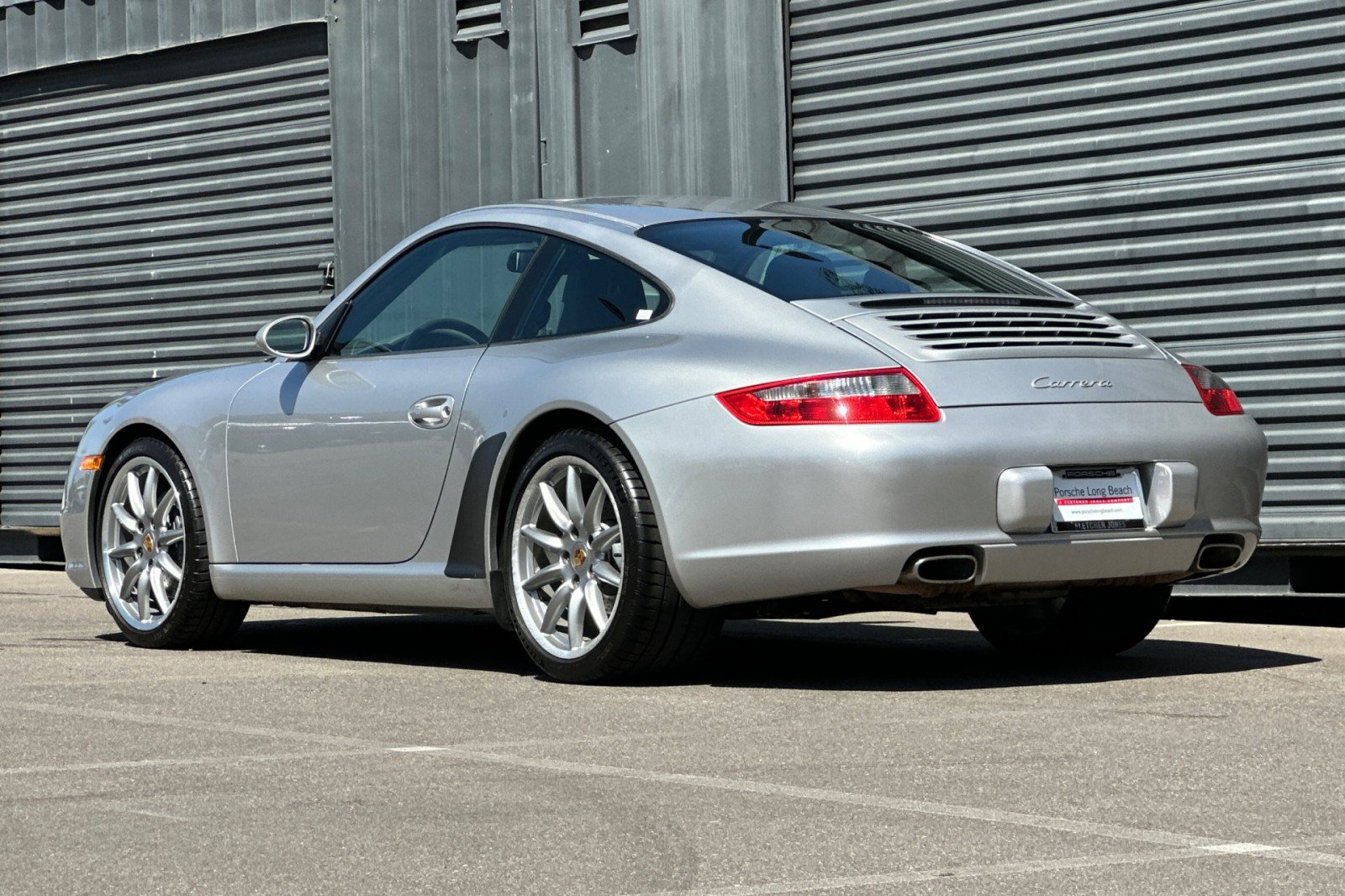 Used 2006 Porsche 911 Carrera RWD image 3