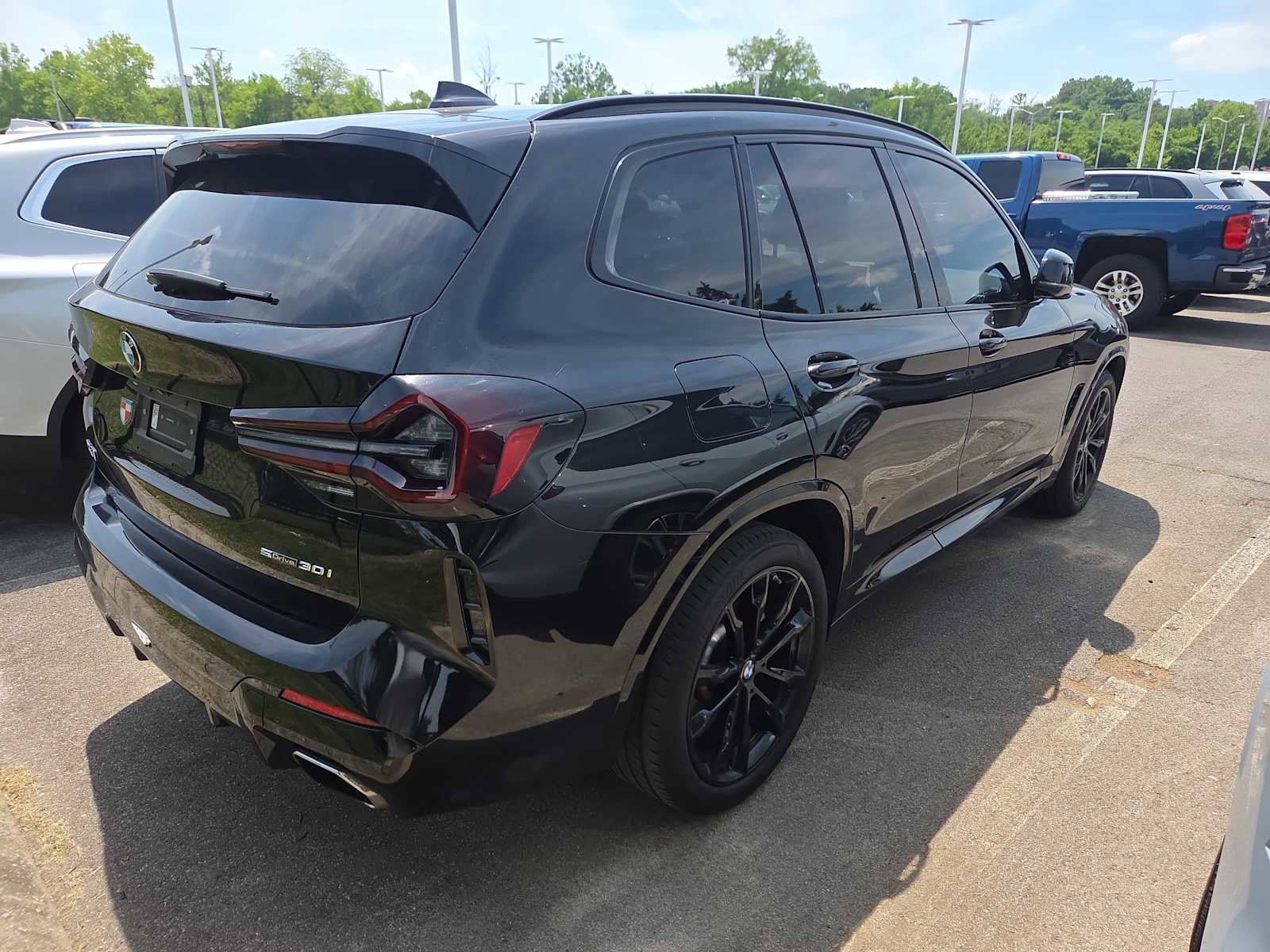 Used 2024 BMW X3 sDrive30i w/ M Sport Package RWD image 5