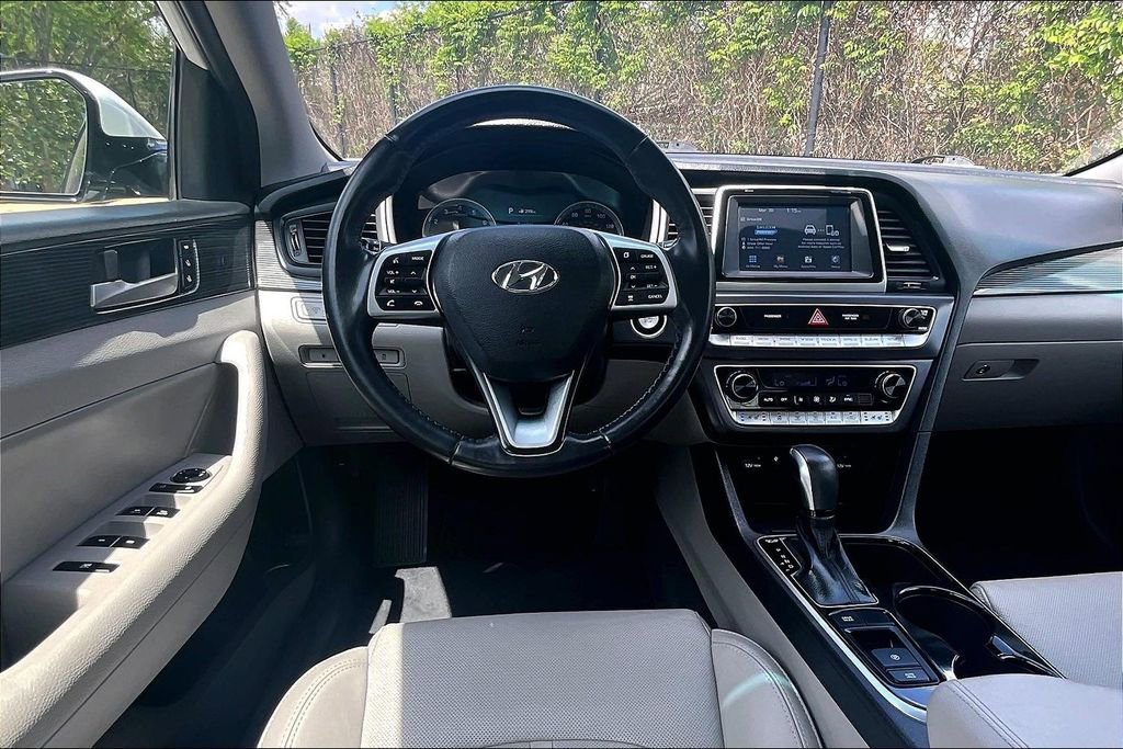 Used 2019 Hyundai Sonata Limited image 8