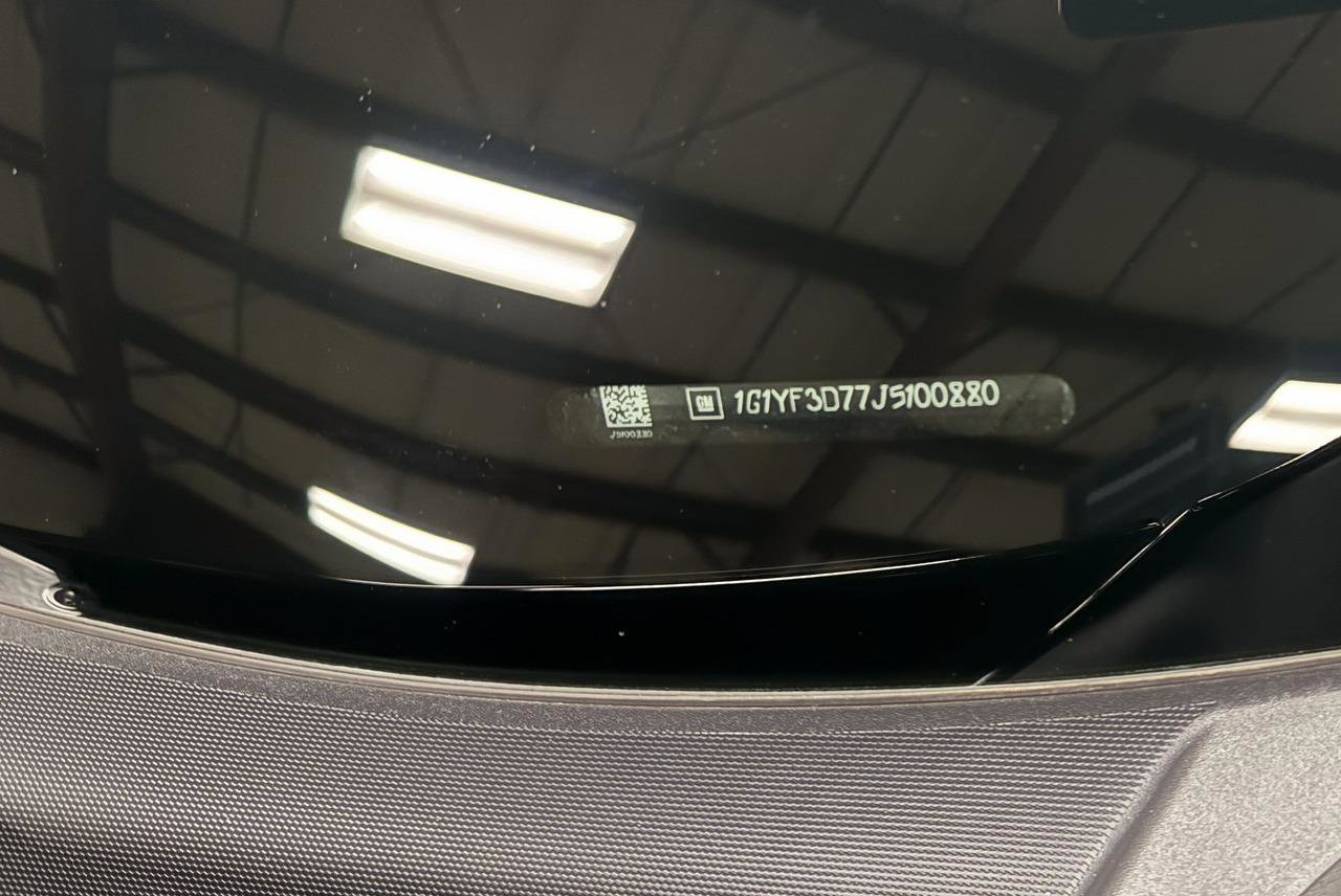 Used 2018 Chevrolet Corvette Stingray Convertible w/ 3LT Preferred Equipment Group image 30