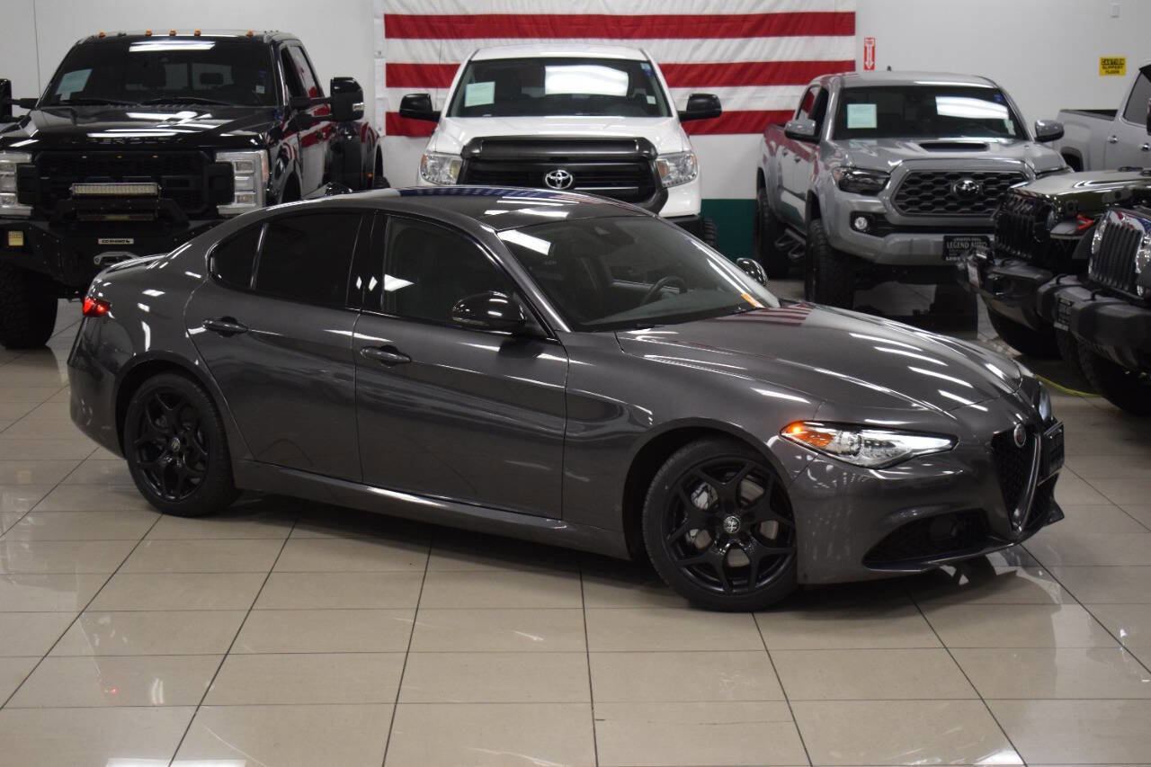 Used 2021 Alfa Romeo Giulia Sprint w/ Nero Edizione image 2