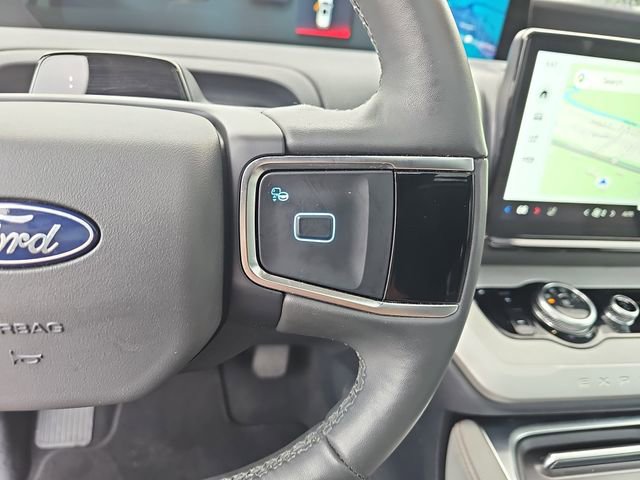 Used 2025 Ford Expedition Max Active RWD image 21
