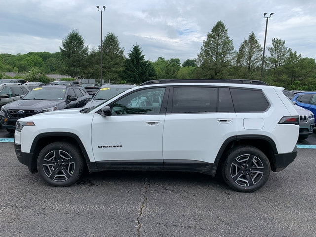 New 2026 Jeep Cherokee Laredo AWD/4WD image 2