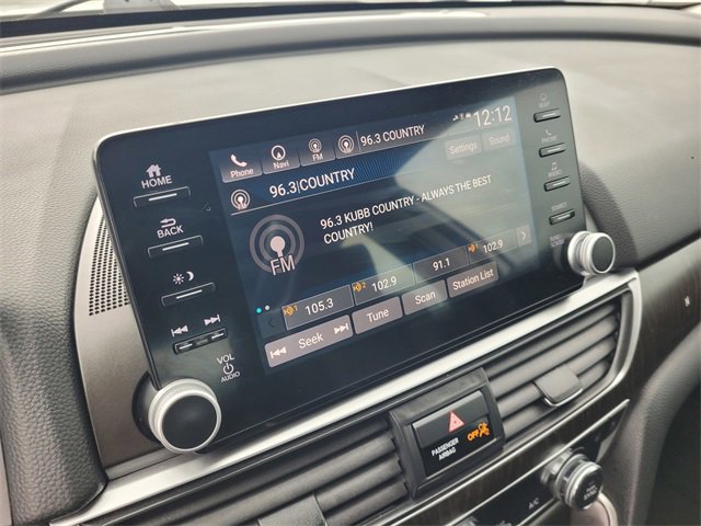 Used 2018 Honda Accord Touring image 13