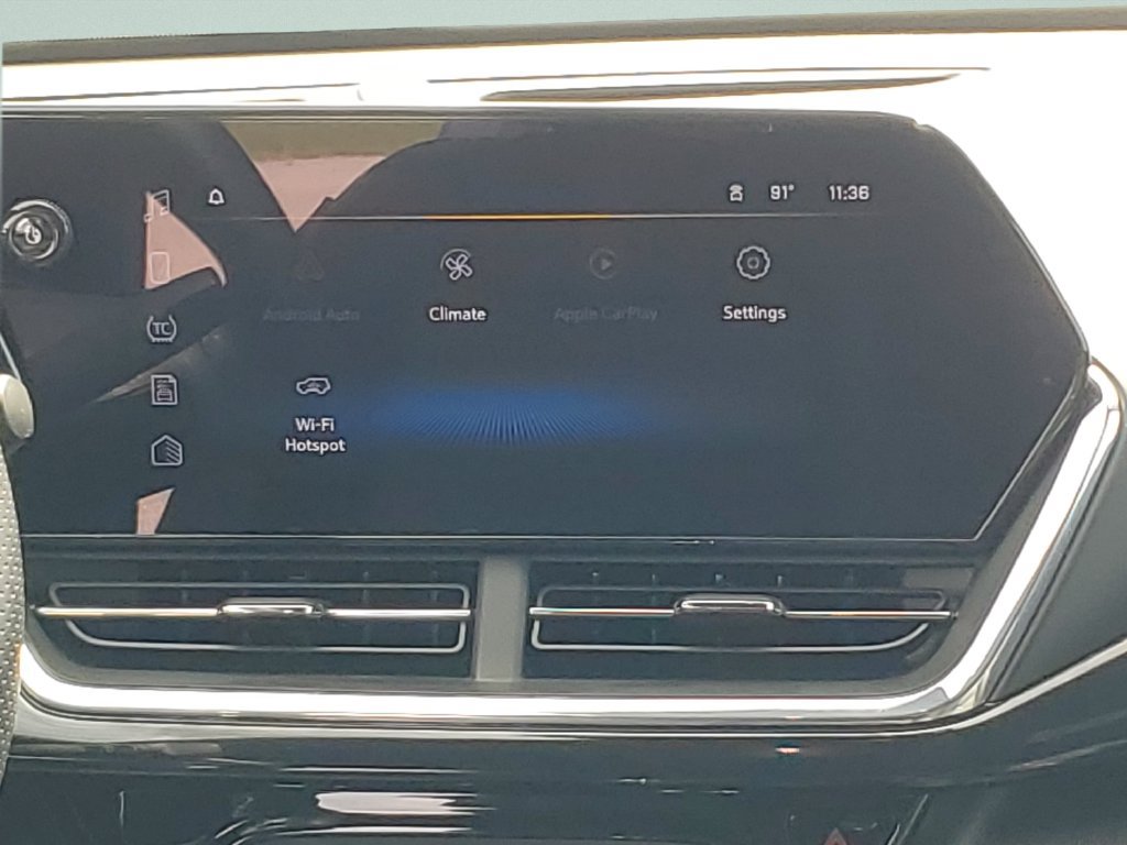 Used 2025 Chevrolet Trax RS w/ Driver Confidence Package FWD image 15