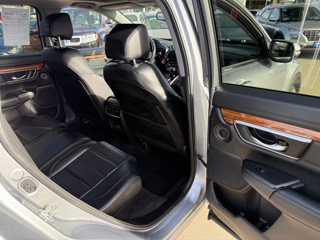 Used 2020 Honda CR-V Touring image 18