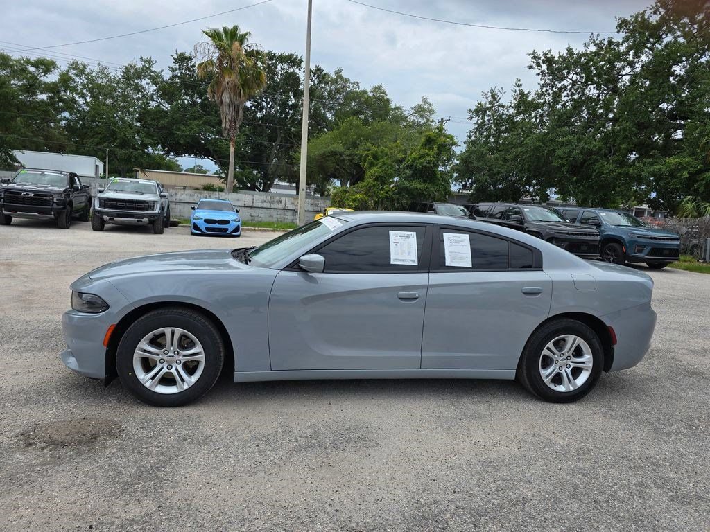 Used 2021 Dodge Charger SXT RWD image 3