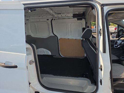 Used 2023 Ford Transit Connect XLT FWD image 18