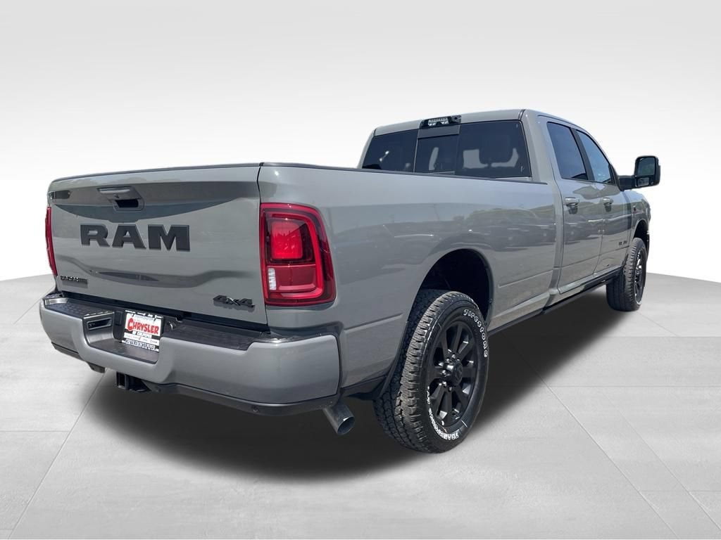 New 2026 RAM 2500 Laramie AWD/4WD image 12