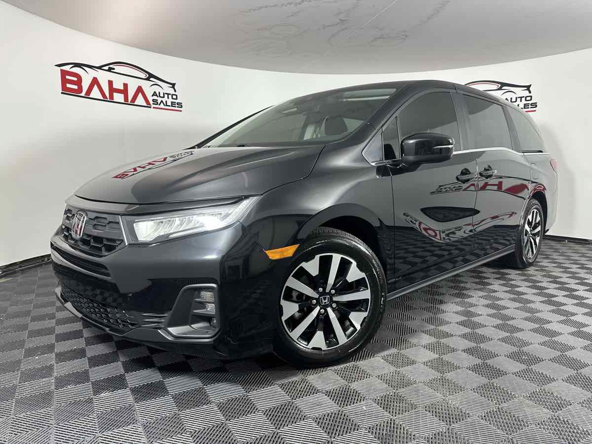 Used 2025 Honda Odyssey EX-L image 2
