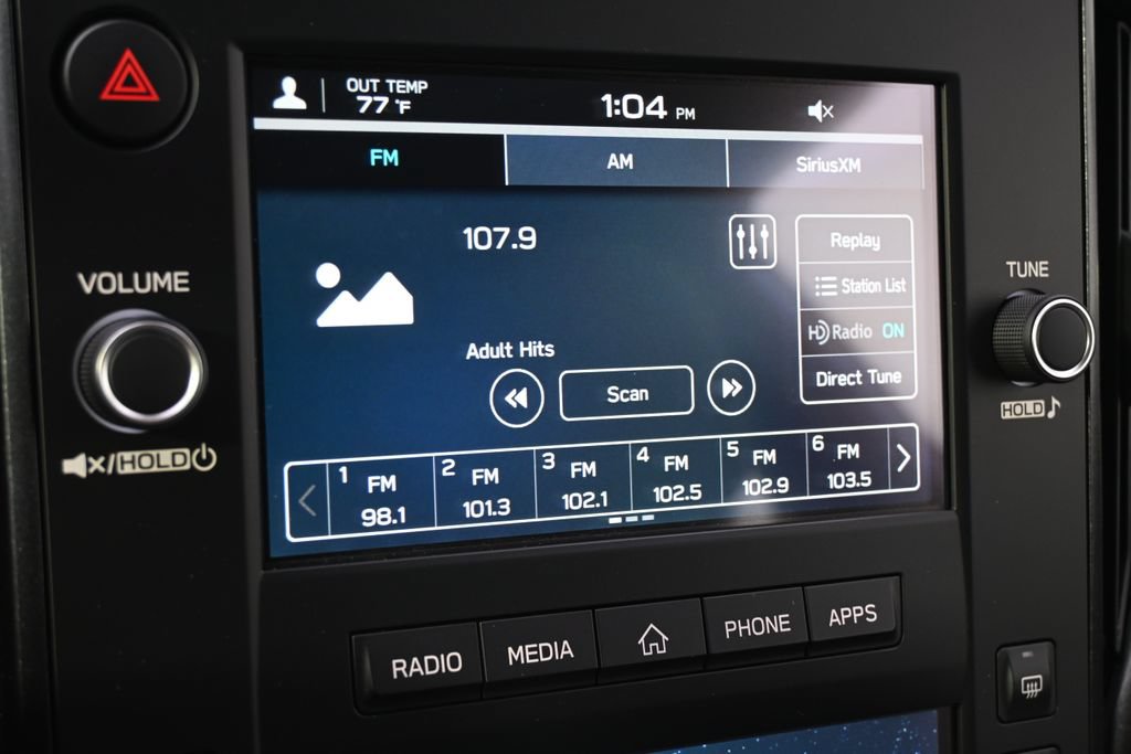 Used 2025 Subaru Forester AWD/4WD image 27
