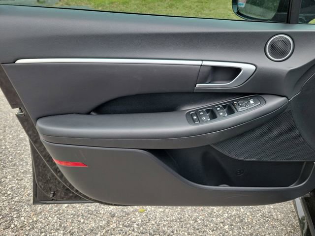 Used 2024 Hyundai Sonata SEL w/ Convenience Package FWD image 17