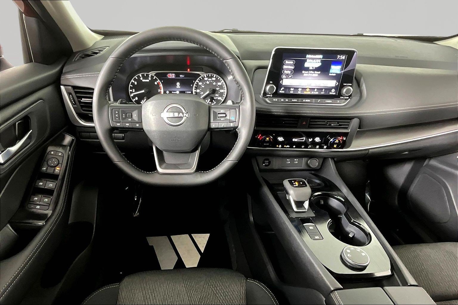 New 2026 Nissan Rogue SV w/ Cold Weather Package AWD/4WD image 9