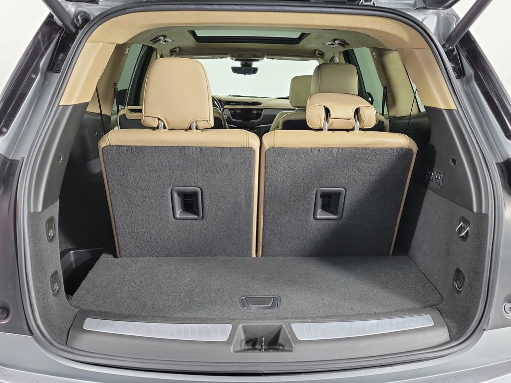 Certified 2023 Cadillac XT6 Premium Luxury w/ Platinum Package FWD image 8